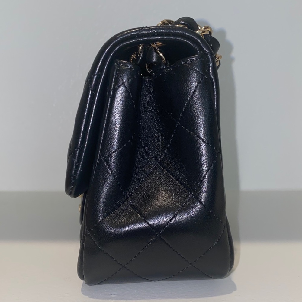 CHANEL SQUARE FLAP IN BLACK LAMBSKIN - Picture 5 of 12